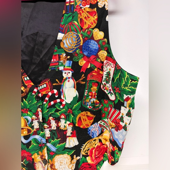 Vintage 111 Main festive Christmas vest - Picture 3 of 7